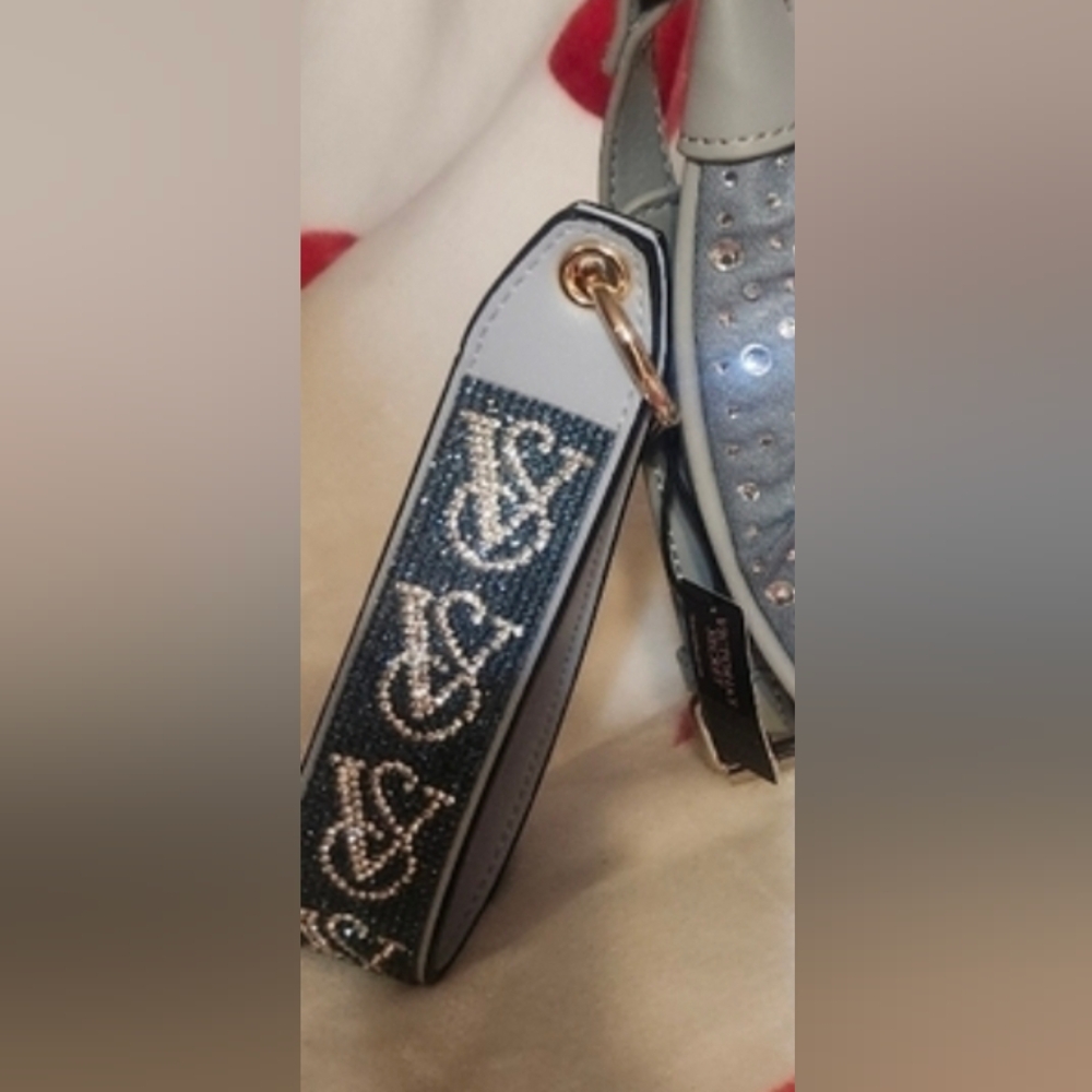 VICTORIA'S SECRET rhinestone Keychsin Strap